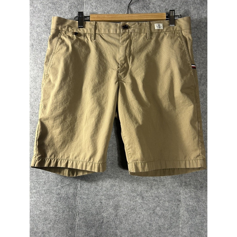 Tommy Hilfiger Men's Khaki Chino Shorts Size 34 Cotton Flat 9" Prep 90s Y2K
